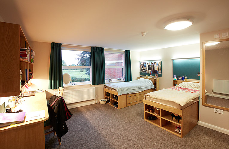 Boarding Houses Robothams